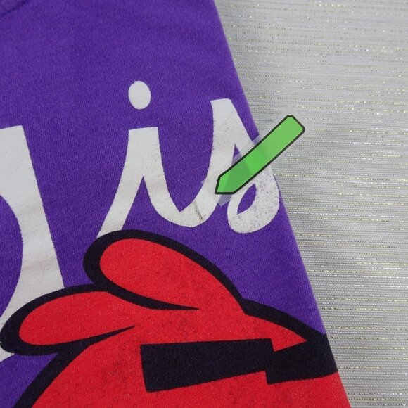 🎯5/$30 Angry Birds Purple T shirt Graphic Tee Juniors Large - Picture 7 of 8